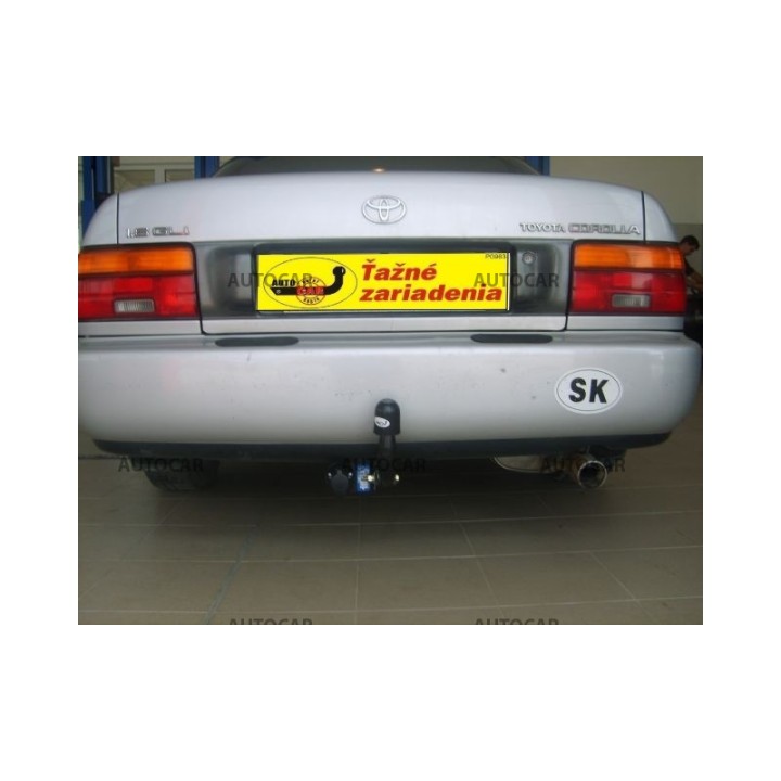 Cârlig de Remorcare, Auto-Hak, Sistem Semi-Demontabil, Toyota Corolla 5 Uși 1992 - 2001 - EDK.ro
