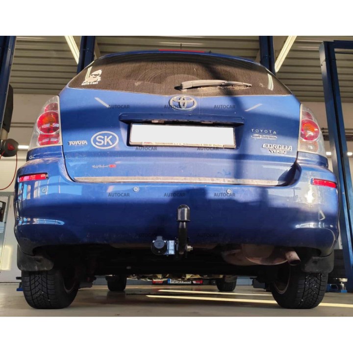 Cârlig de Remorcare, Auto-Hak, Sistem Semi-Demontabil, Toyota Corolla Van 2004 - 2009 - EDK.ro