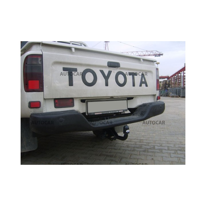 Cârlig de Remorcare, Auto-Hak, Sistem Semi-Demontabil, Toyota Hilux Pick-up 1997 - 2004 - EDK.ro