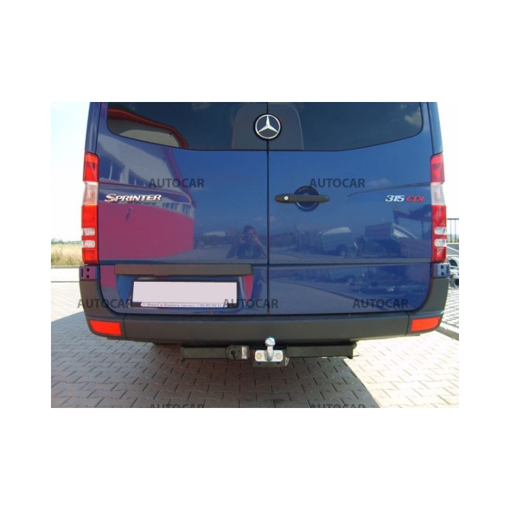 Cârlig de Remorcare, Auto-Hak, Sistem Semi-Demontabil, Volkswagen Crafter Roți Simple 2006 - 2017 - EDK.ro