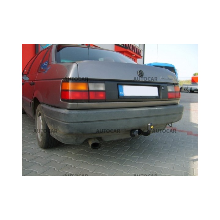 Cârlig de Remorcare, Auto-Hak, Sistem Semi-Demontabil, Volkswagen Passat 4 Uși 1988 - 1993 - EDK.ro