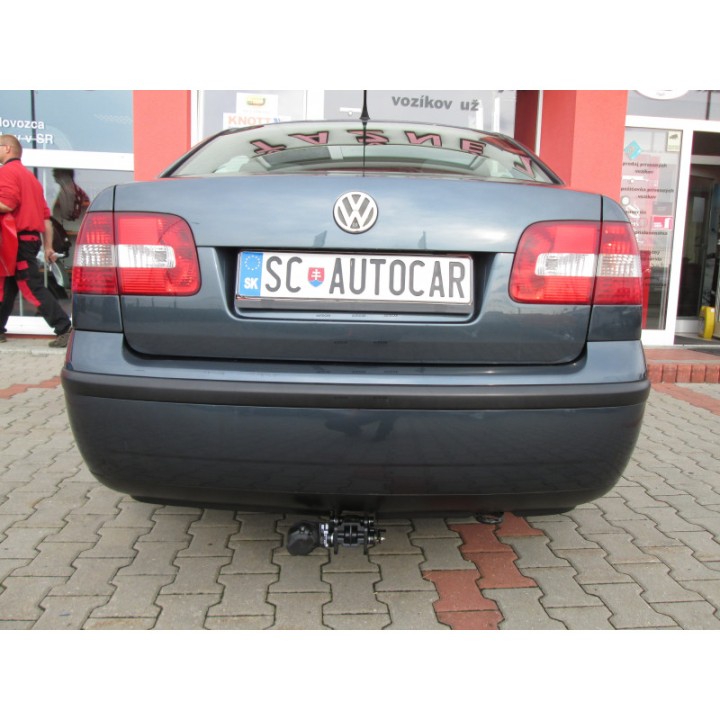 Cârlig de Remorcare, Auto-Hak, Sistem Demontabil Automat, Volkswagen Polo 3/5 Uși 2002 - 2009 - EDK.ro
