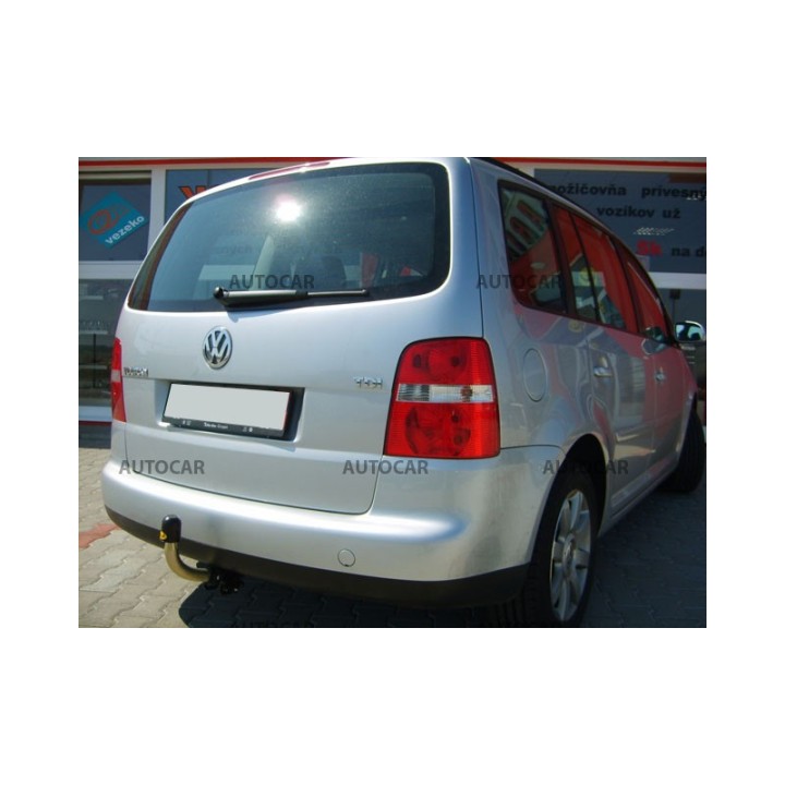 Cârlig de Remorcare, Auto-Hak, Sistem Demontabil Automat, Volkswagen Touran 2003 - 2015 - EDK.ro