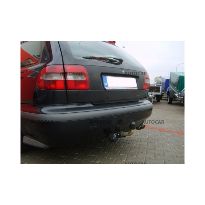 Towbar, Auto-Hak, Automatic Detachable System, Volvo V40 Station Wagon 1996 - 2000 - EDK.ro