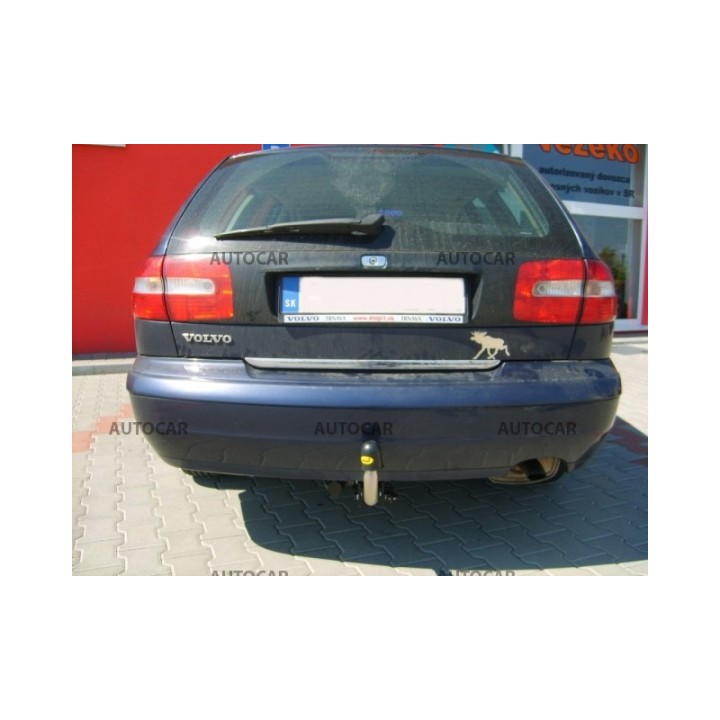 Cârlig de Remorcare, Auto-Hak, Sistem Demontabil Automat, Volvo V40 Combi 2000 - Prezent - EDK.ro