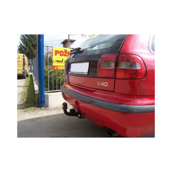 Cârlig de Remorcare, Auto-Hak, Sistem Semi-Demontabil, Volvo V40 Combi 1996 - 2000 - EDK.ro