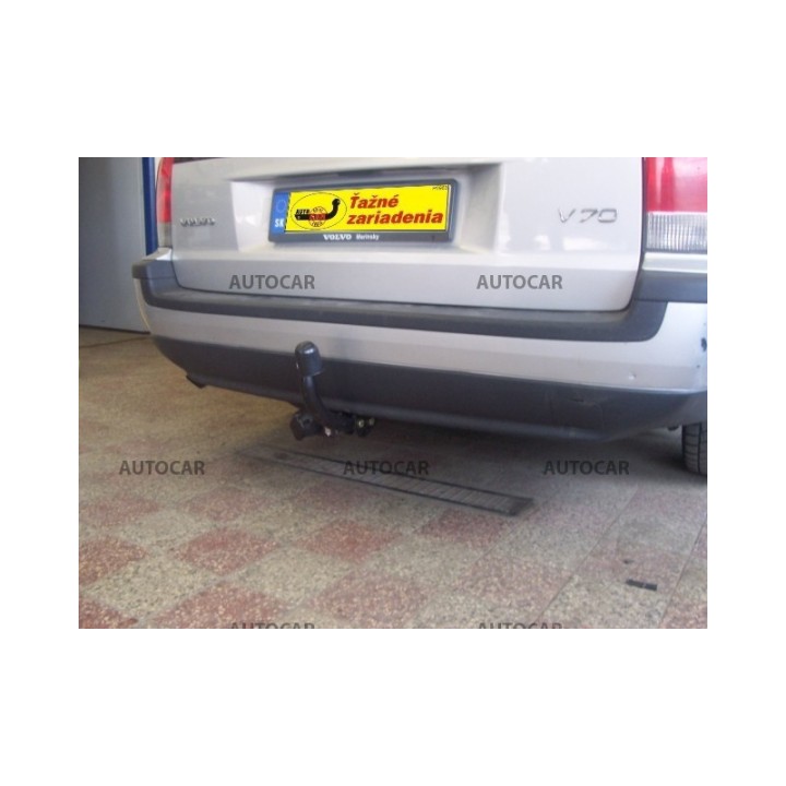 Cârlig de Remorcare, Auto-Hak, Sistem Semi-Demontabil, Volvo V70 Combi 2000 - 2007 - EDK.ro