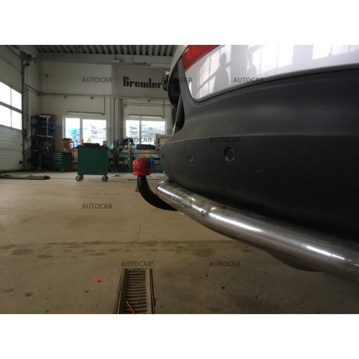 Cârlig de Remorcare, Auto-Hak, Sistem Demontabil Automat, Kia Sportage 2010 - 2015 - EDK.ro