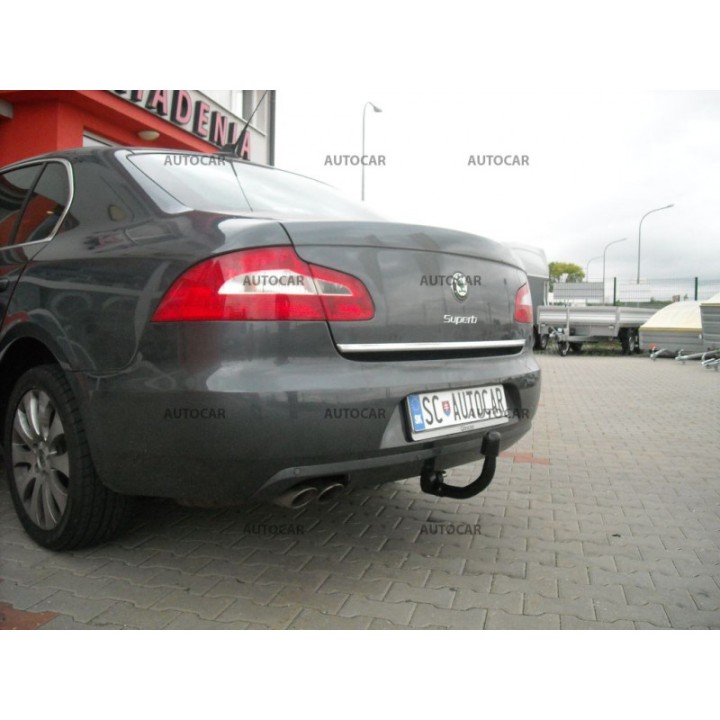 Cârlig de Remorcare, Auto-Hak, Sistem Demontabil Vertical, Škoda Superb Combi 4x4 2008 - 2014 - EDK.ro