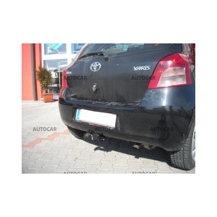 Cârlig de Remorcare, Auto-Hak, Sistem Demontabil Automat, Toyota Yaris 5 Uși 2000 - 2006 - EDK.ro