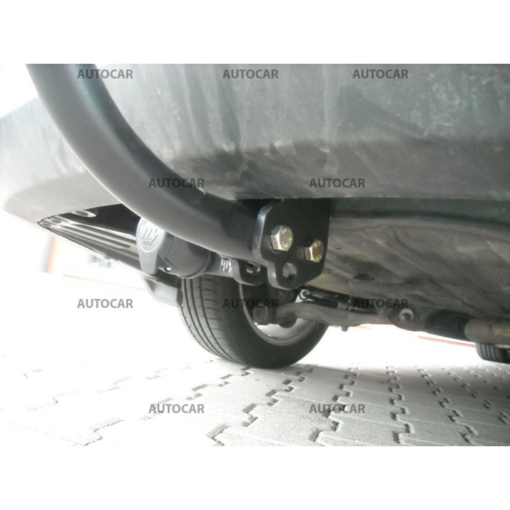 Cârlig de Remorcare, Auto-Hak, Sistem Semi-Demontabil, Hyundai i40 Combi 2011 - 2018 - EDK.ro