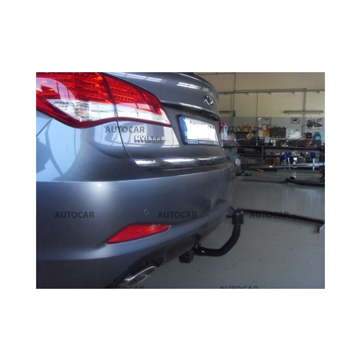 Cârlig de Remorcare, Auto-Hak, Sistem Demontabil Vertical, Hyundai i40 Combi 2011 - 2018 - EDK.ro