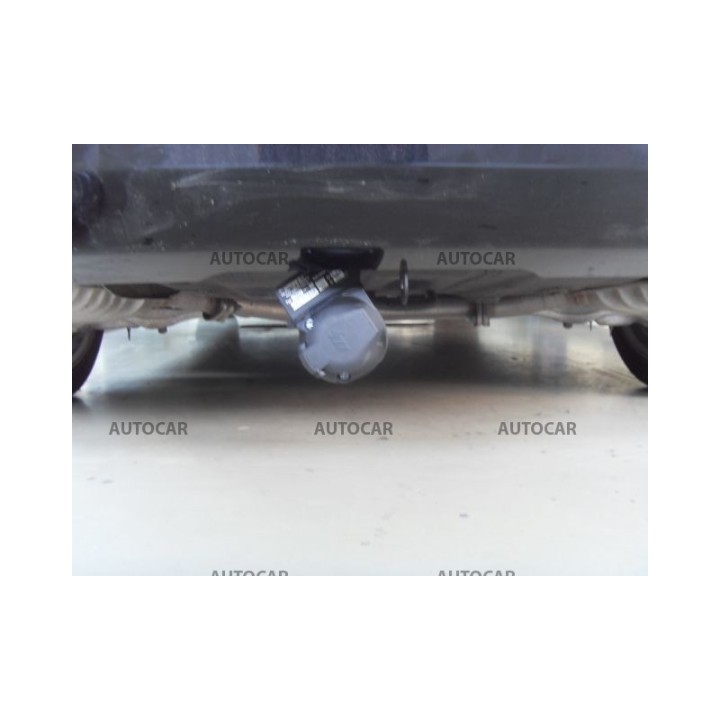 Cârlig de Remorcare, Auto-Hak, Sistem Demontabil Vertical, Hyundai i40 Combi 2011 - 2018 - EDK.ro