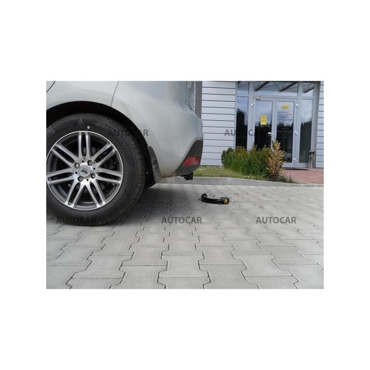 Cârlig de Remorcare, Auto-Hak, Sistem Demontabil Automat, Kia Rio 5 Uși 2011 - 2017 - EDK.ro