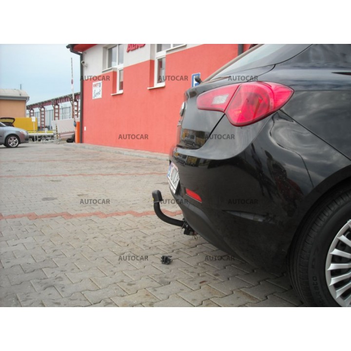 Cârlig de Remorcare, Auto-Hak, Sistem Demontabil Automat, Alfa Romeo Giulietta 2010 - 2016 - EDK.ro