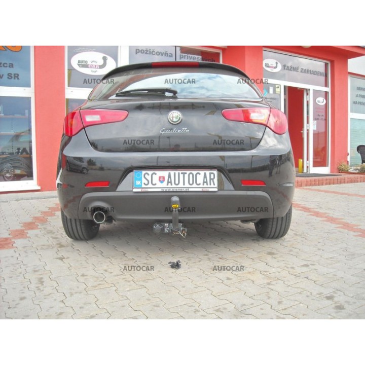 Cârlig de Remorcare, Auto-Hak, Sistem Demontabil Automat, Alfa Romeo Giulietta 2010 - 2016 - EDK.ro
