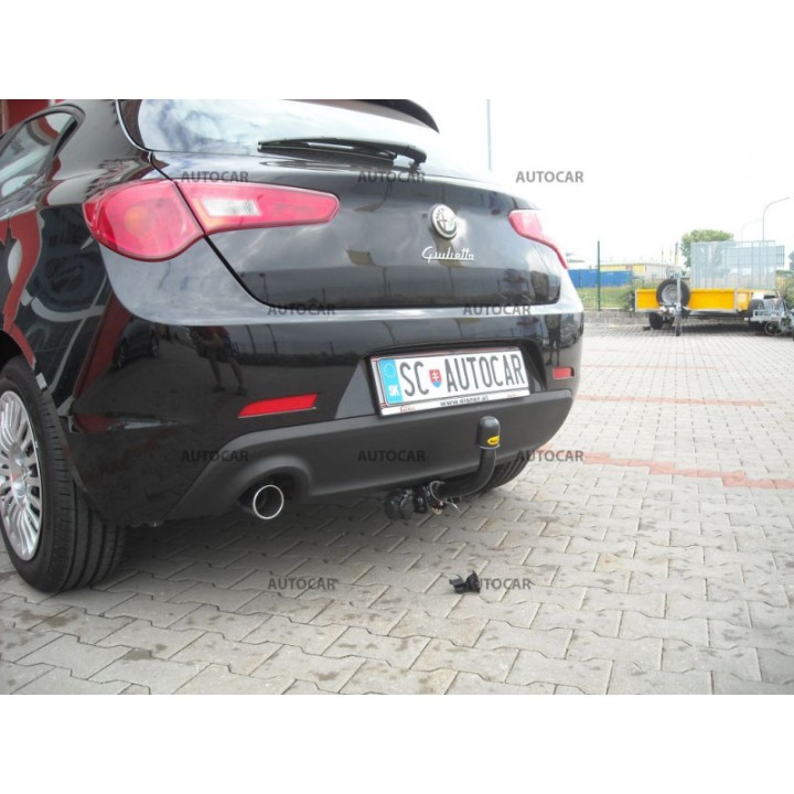 Cârlig de Remorcare, Auto-Hak, Sistem Demontabil Automat, Alfa Romeo Giulietta 2010 - 2016 - EDK.ro