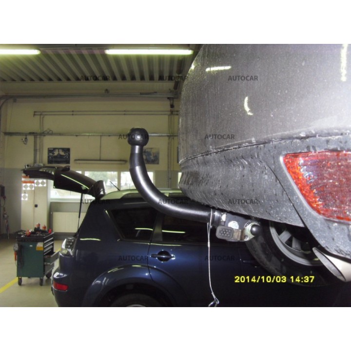 Towbar, Auto-Hak, Automatic Detachable System, Toyota Yaris 3/5-Door 2011 - 2014 - EDK.ro