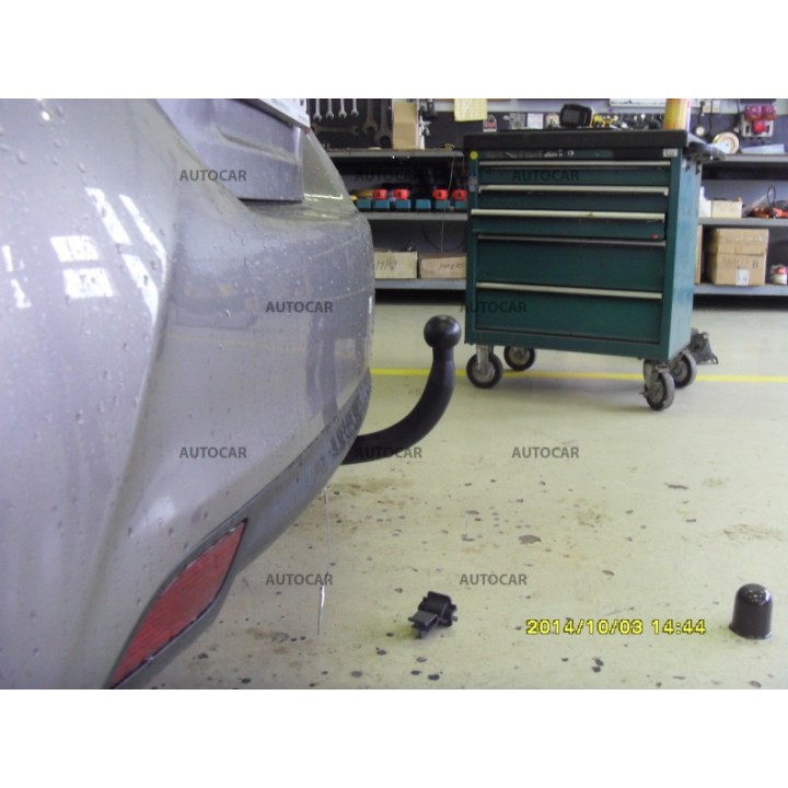 Cârlig de Remorcare, Auto-Hak, Sistem Demontabil Automat, Toyota Yaris 3/5 Uși 2011 - 2014 - EDK.ro