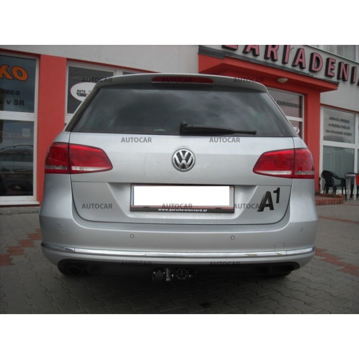 Cârlig de Remorcare, Auto-Hak, Sistem Demontabil Automat, Volkswagen Passat 2010 - 2015 - EDK.ro