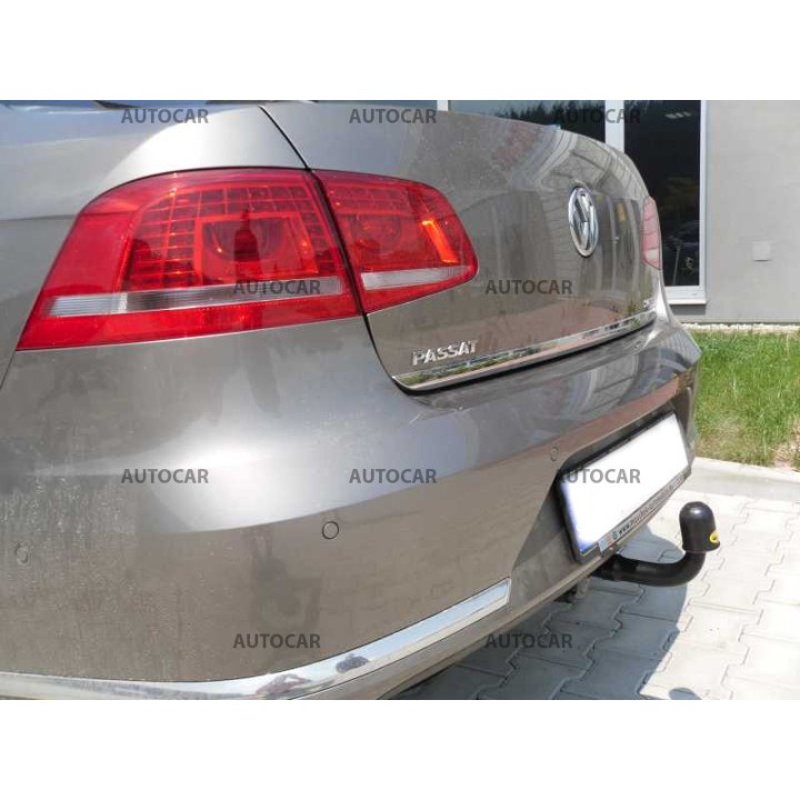 Cârlig de Remorcare, Auto-Hak, Sistem Demontabil Vertical, Volkswagen Passat 2010 - 2015 - EDK.ro
