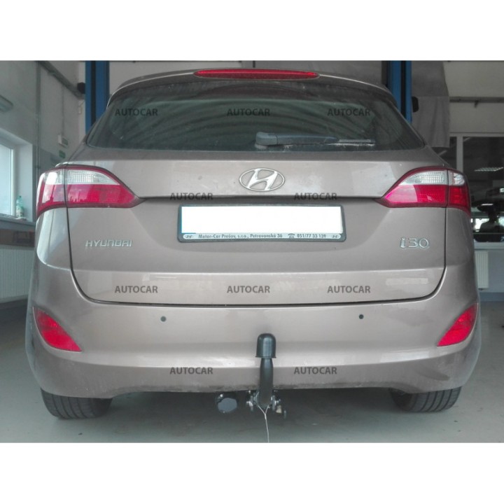 Cârlig de Remorcare, Auto-Hak, Sistem Demontabil Automat, Hyundai i30 Combi 2012 - 2017 - EDK.ro