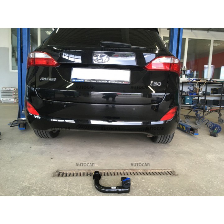 Cârlig de Remorcare, Auto-Hak, Sistem Demontabil Vertical, Hyundai i30 Combi 2012 - 2017 - EDK.ro