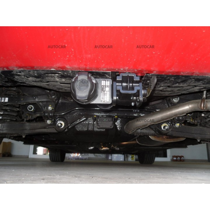 Cârlig de Remorcare, Auto-Hak, Sistem Demontabil Automat, Kia Ceed 3/5 Uși 2012 - 2018 - EDK.ro