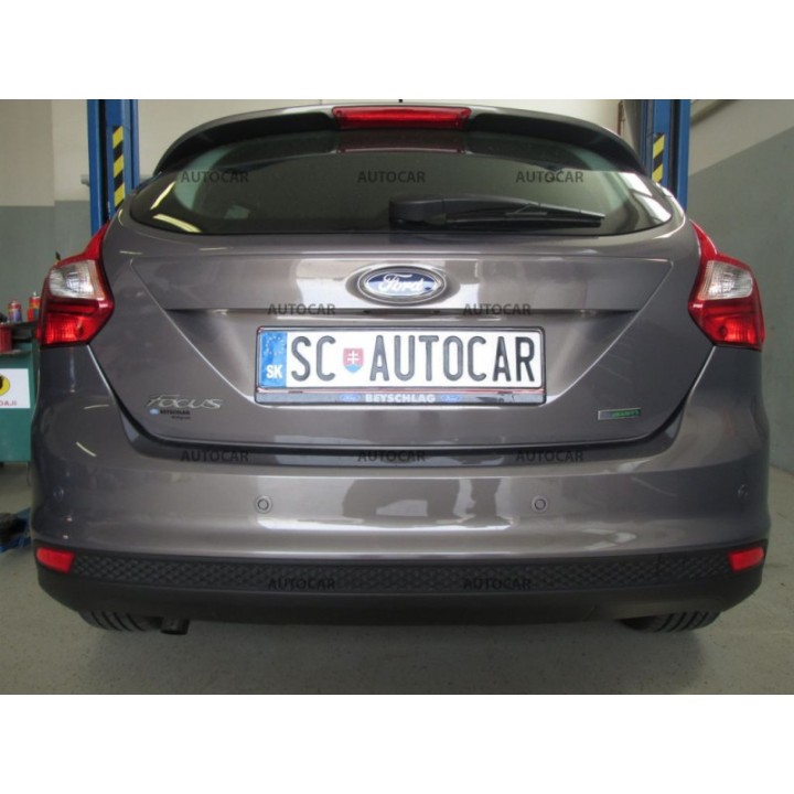 Cârlig de Remorcare, Auto-Hak, Sistem Demontabil Vertical, Ford Focus 3/5 Uși 2011 - 2014 - EDK.ro