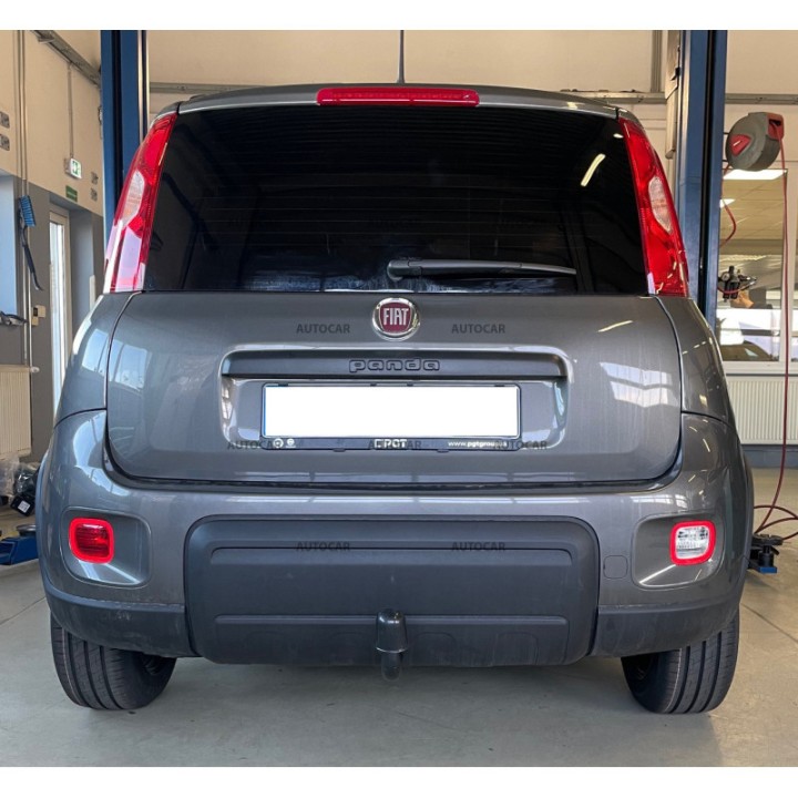 Cârlig de Remorcare, Auto-Hak, Sistem Semi-Demontabil, Fiat Panda 5 Uși 4x4 2012 - Prezent - EDK.ro