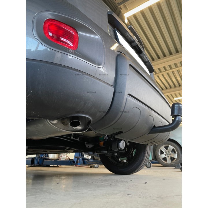 Towbar, Auto-Hak, Semi-Detachable System, Fiat Panda 5-Door 4x4 2012 - Present - EDK.ro