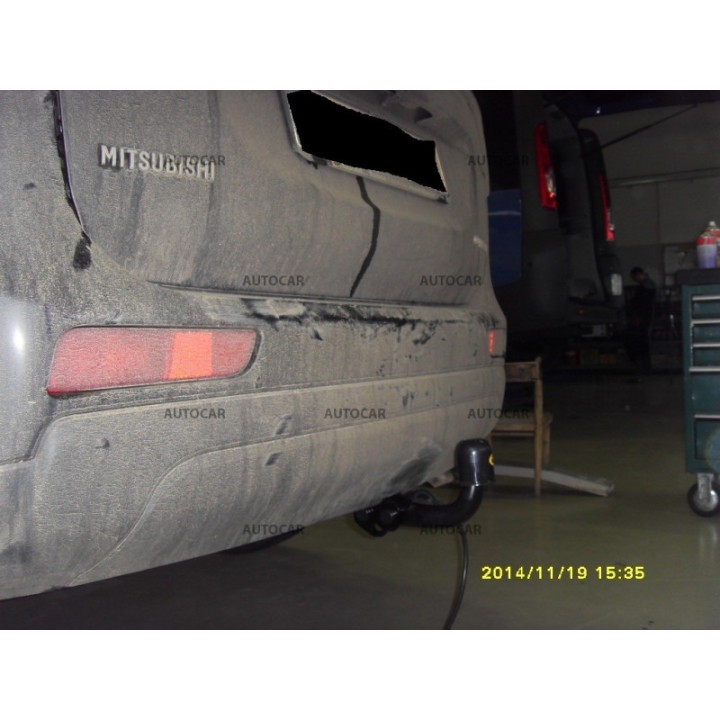 Cârlig de Remorcare, Auto-Hak, Sistem Semi-Demontabil, Mitsubishi Outlander 2012 - 2024 - EDK.ro