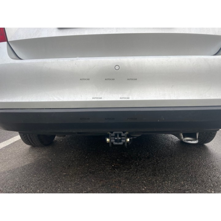 Cârlig de Remorcare, Auto-Hak, Sistem Demontabil Automat, Škoda Rapid 2012 - Prezent - EDK.ro