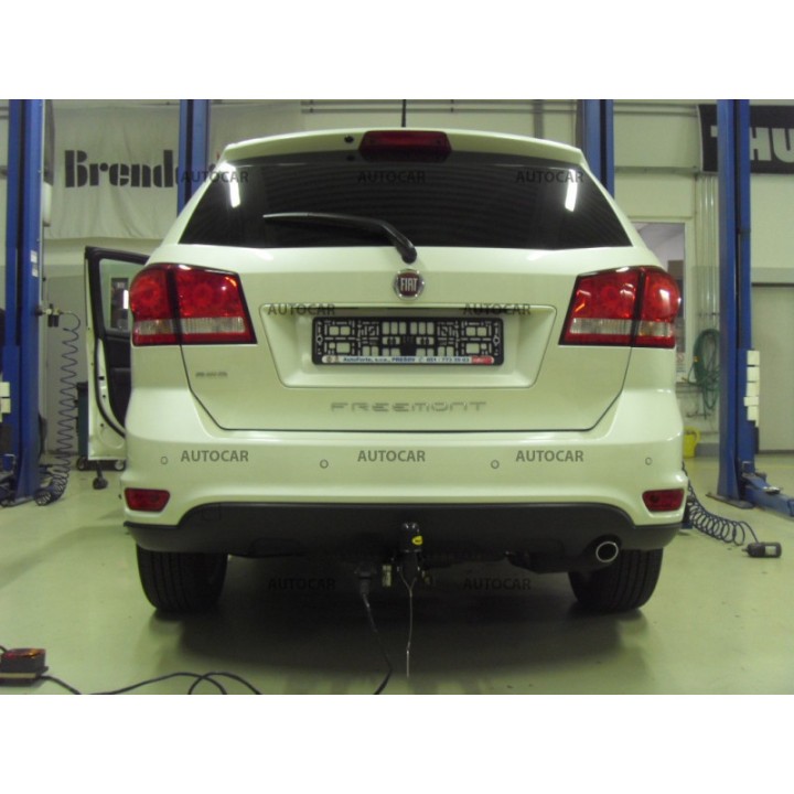 Cârlig de Remorcare Detașabil Automat, Brink 5 Uși, Fiat Freemont 2011 - 2016 - EDK.ro