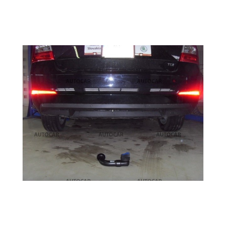 Cârlig de Remorcare, Auto-Hak, Sistem Demontabil Vertical, Škoda Octavia Combi 4x4 2013 - Prezent - EDK.ro