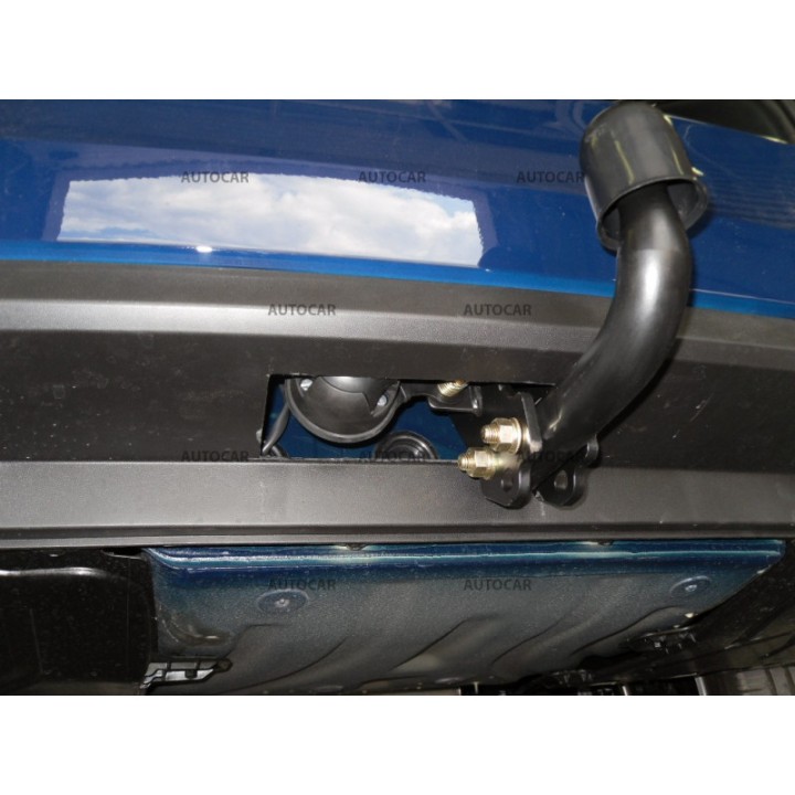 Cârlig de Remorcare, Auto-Hak, Sistem Semi-Demontabil, Škoda Octavia Combi 4x4 2013 - Prezent - EDK.ro