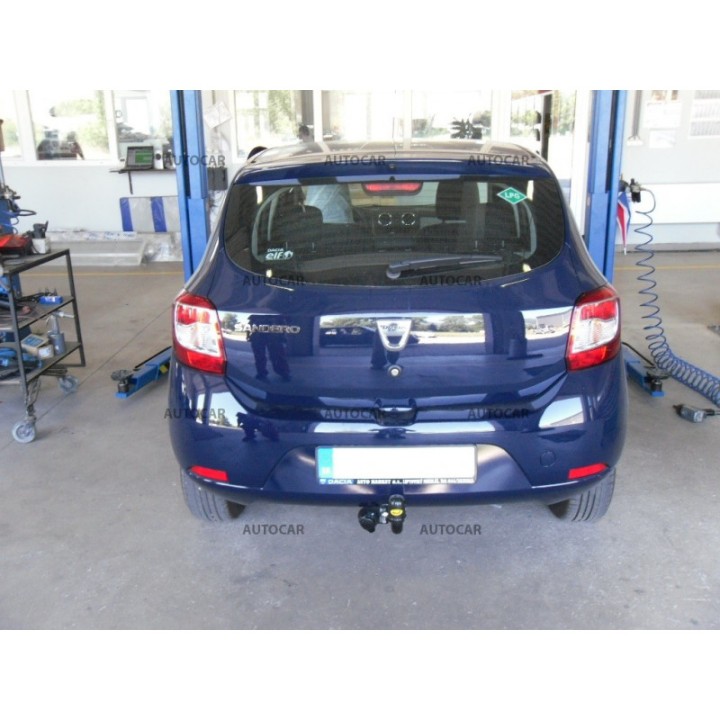 Cârlig de Remorcare, Auto-Hak, Sistem Semi-Demontabil, Dacia Sandero 5 Uși 2013 - Prezent - EDK.ro
