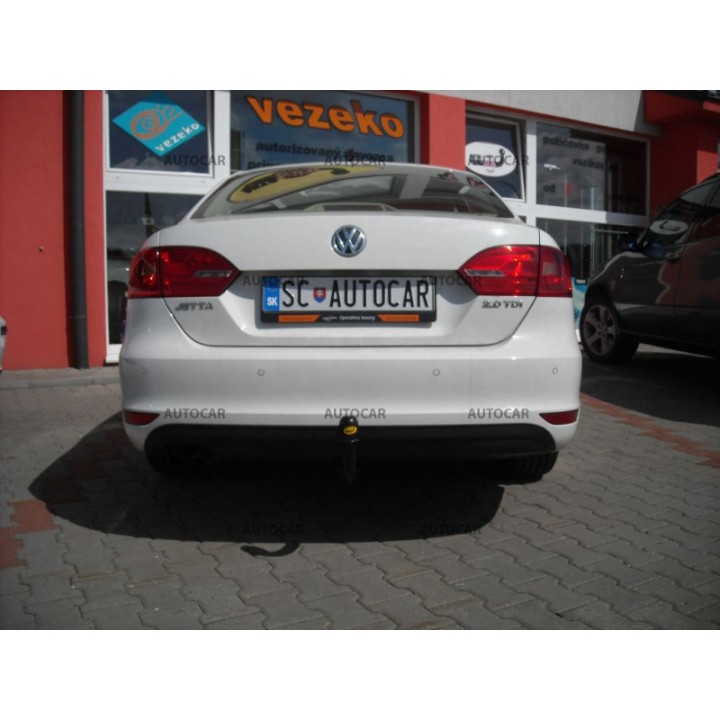 Cârlig de Remorcare, Auto-Hak, Sistem Semi-Demontabil, Volkswagen Jetta 2011 - Prezent - EDK.ro