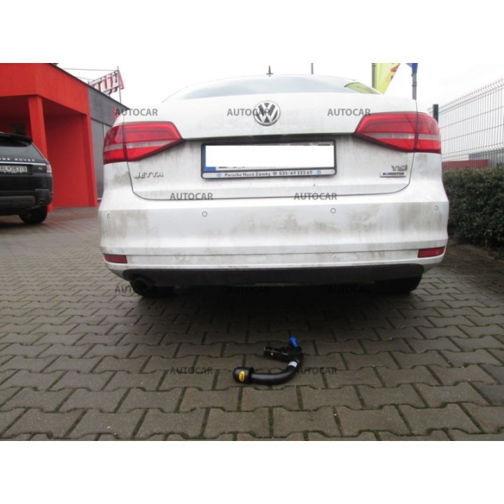 Cârlig de Remorcare, Auto-Hak, Sistem Demontabil Vertical, Volkswagen Jetta 2011 - Prezent - EDK.ro