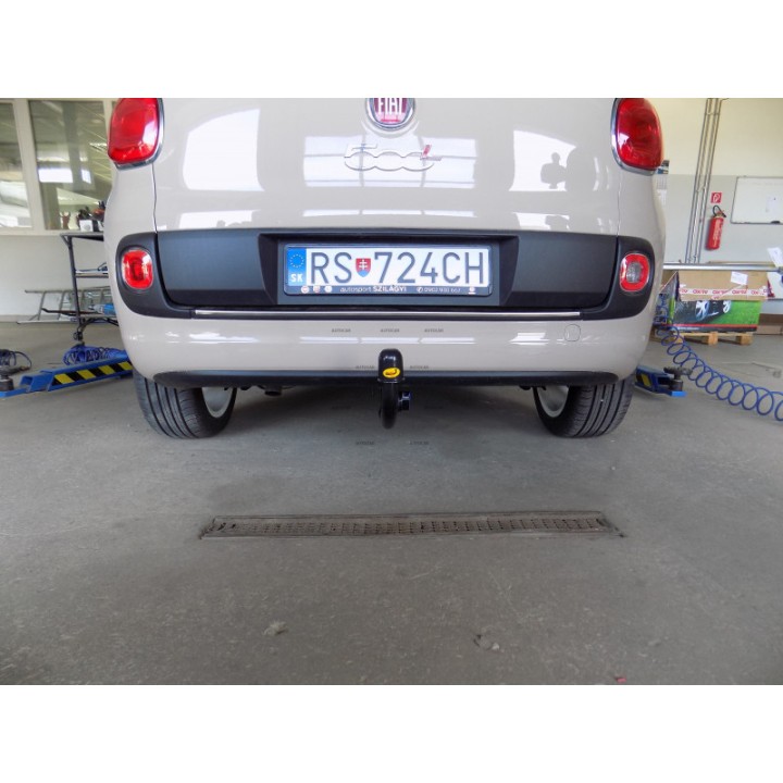Towbar, Auto-Hak, Vertical Detachable System, Fiat 500L 2013 - Present - EDK.ro