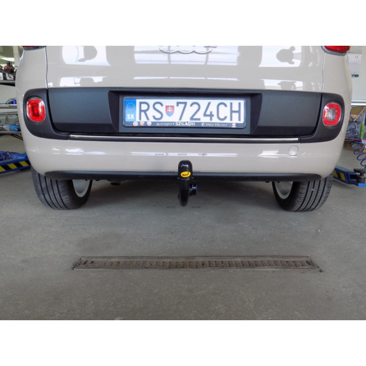 Towbar, Auto-Hak, Vertical Detachable System, Fiat 500L 2013 - Present - EDK.ro