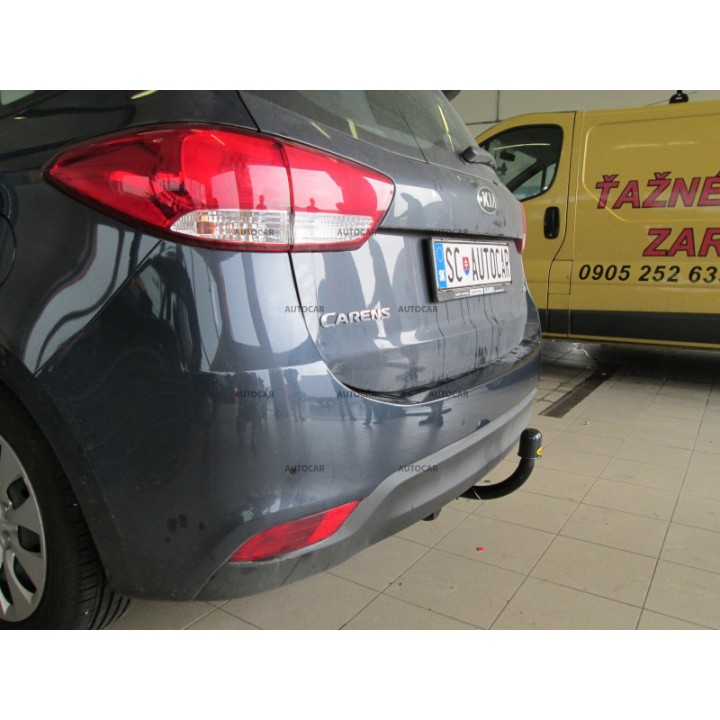 Cârlig de Remorcare, Auto-Hak, Sistem Demontabil Automat, Kia Carens Van 2013 - Prezent - EDK.ro