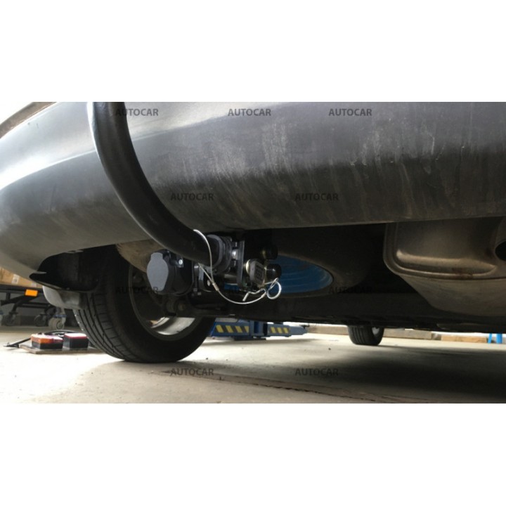 Towbar, Auto-Hak, Automatic Detachable System, Kia Carens Van 2013 - Present - EDK.ro