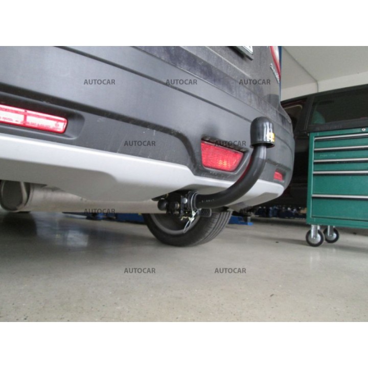 Cârlig de Remorcare, Auto-Hak, Sistem Demontabil Automat, Suzuki SX4 S-Cross 2013 - Prezent - EDK.ro