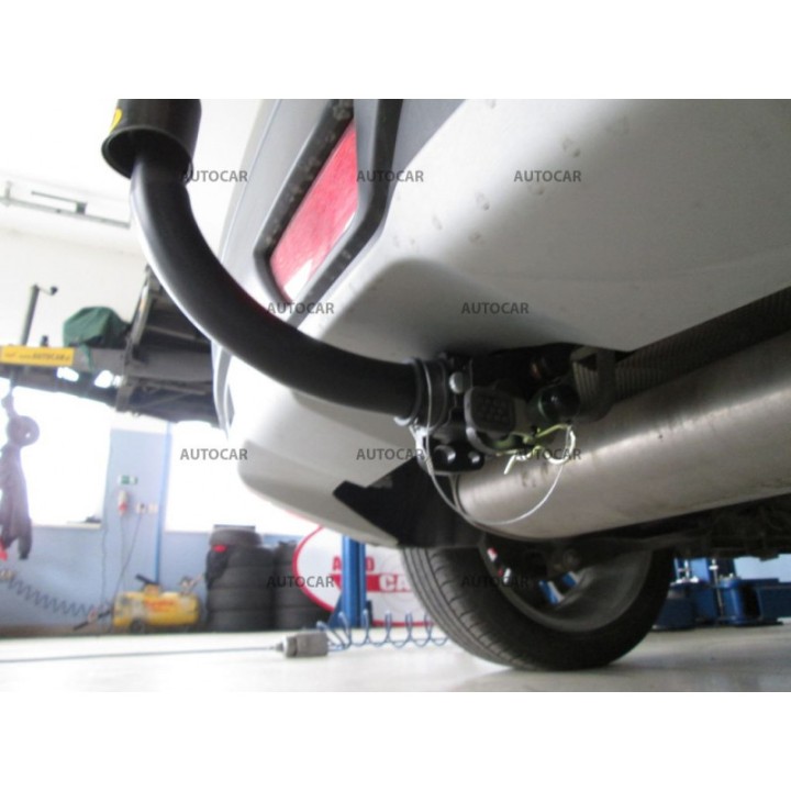 Cârlig de Remorcare, Auto-Hak, Sistem Demontabil Automat, Suzuki SX4 S-Cross 2013 - Prezent - EDK.ro