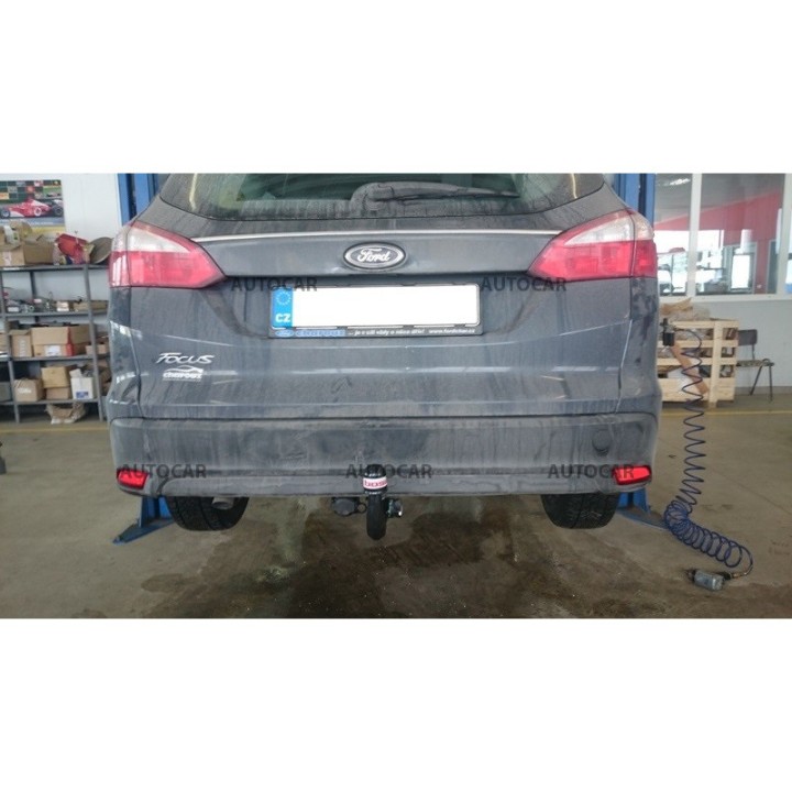 Cârlig de Remorcare Detașabil Vertical cu Cheie, ORIS / Bosal III Estate, Ford Focus 2011 - Prezent - EDK.ro