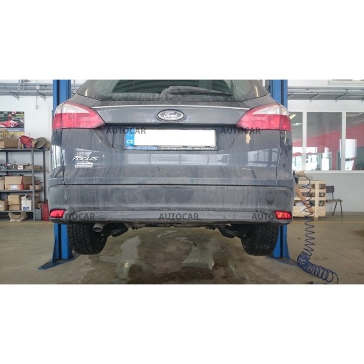 Vertical Detachable Towbar with Key, ORIS / Bosal III Estate, Ford Focus 2011 - Present - EDK.ro