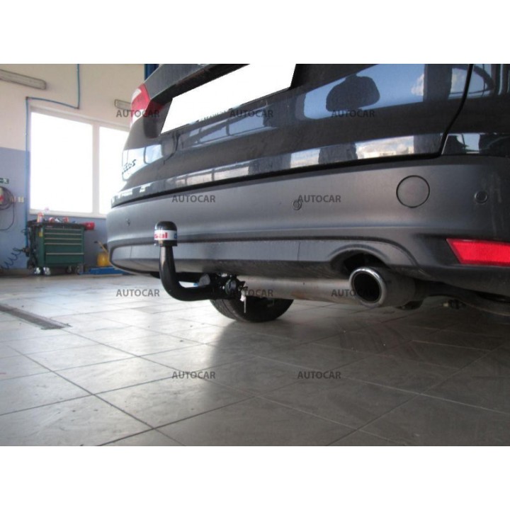 Cârlig de Remorcare Detașabil Vertical cu Cheie, ORIS / Bosal III Estate, Ford Focus 2011 - Prezent - EDK.ro