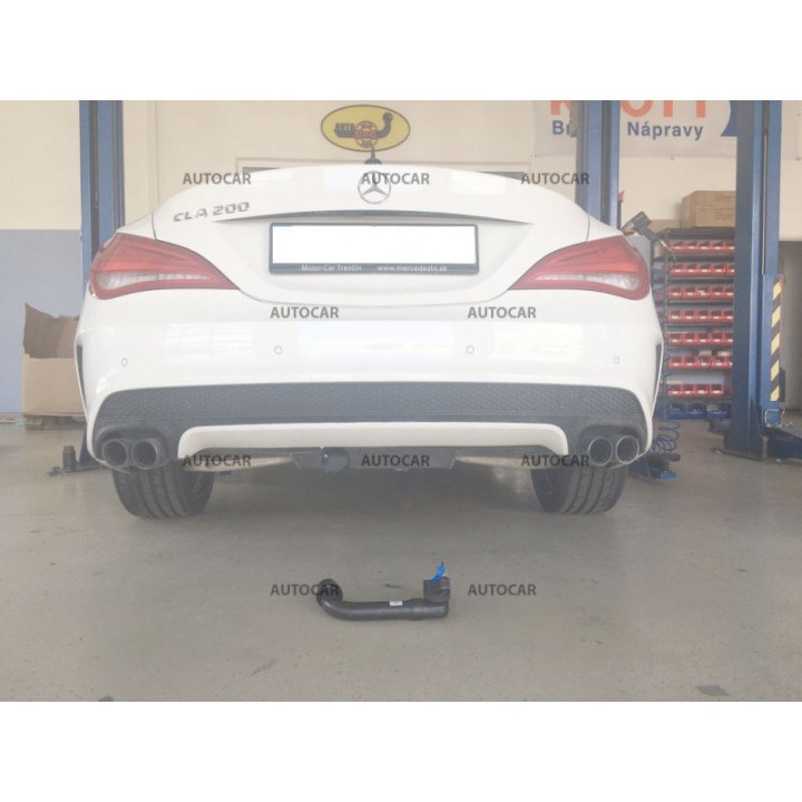 Cârlig de Remorcare, Auto-Hak, Sistem Demontabil Vertical, Mercedes-Benz Gla 2014 - Prezent - EDK.ro