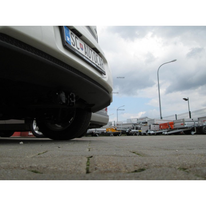Cârlig de Remorcare, Auto-Hak, Sistem Demontabil Automat, Kia Soul 5 Uși 2014 - Prezent - EDK.ro